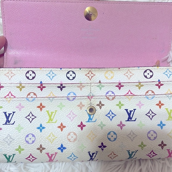Auth. Louis Vuitton Multicolor Sarah Wallet - Picture 15 of 17